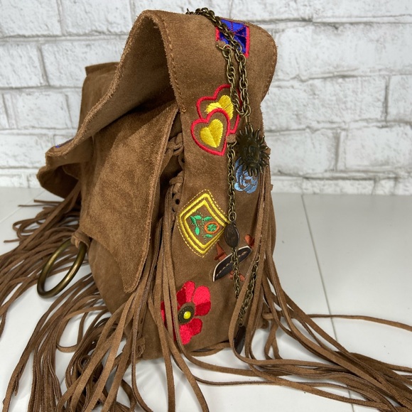 Francesco Biasia Tan Suede Fringe Shoulder Bag - Picture 2 of 10